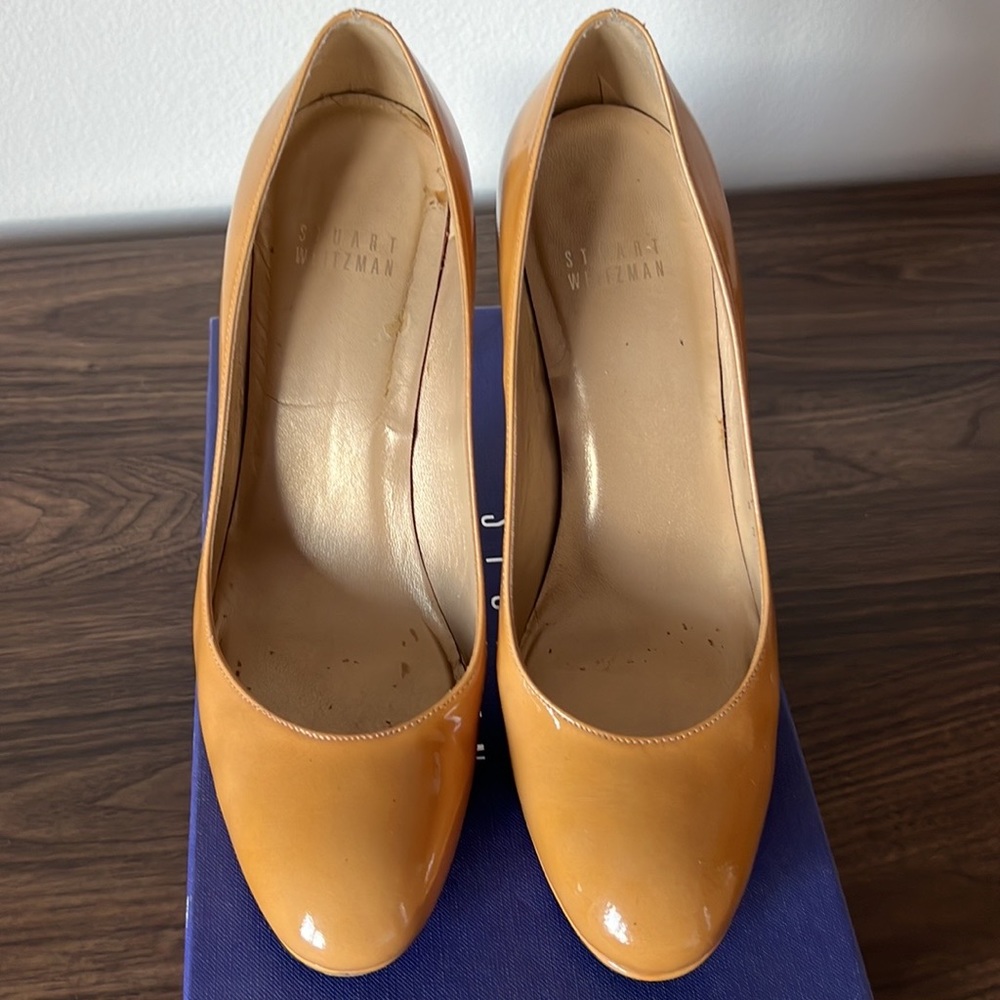 Stuart Weitzman “Platswoon” nude color pumps size 8